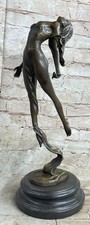 Scultura In Bronzo Di Una