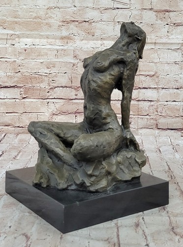 Scultura astratta moderna - astratta,