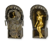 Una scultura in bronzo