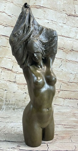 Scultura bronzo fatta a - bronzo,