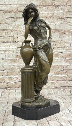 Scultura bronzo una - di,
