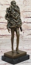 Scultura Moderna In Bronzo Al
